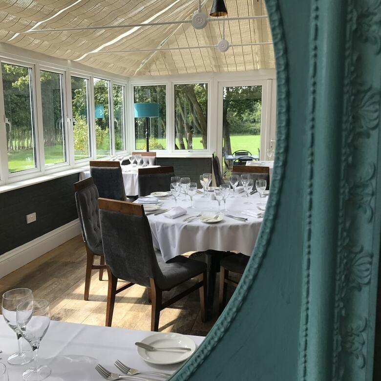 Crouchers Hotel