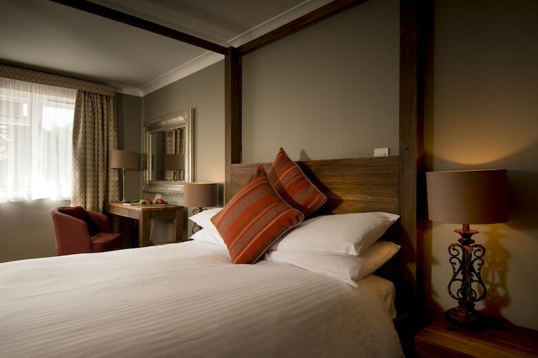 Crouchers Hotel