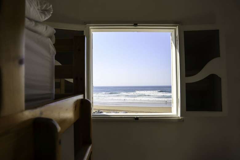 Hotel Blue Waves Surf House