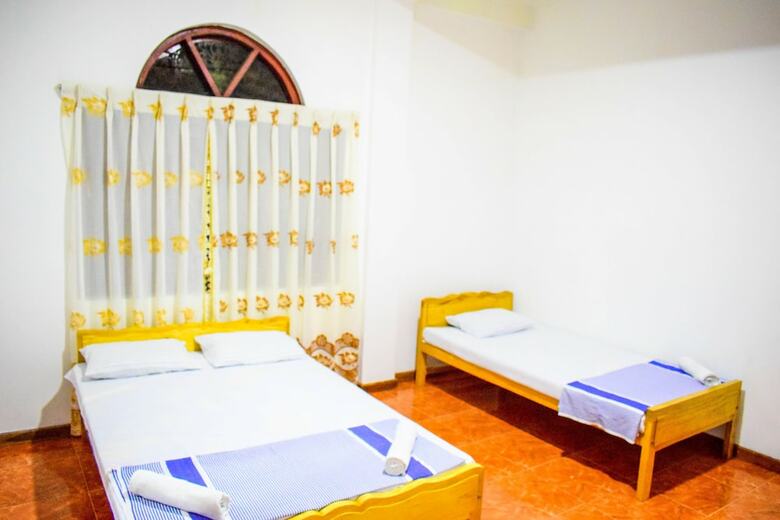 Hostal Unique View Hotel