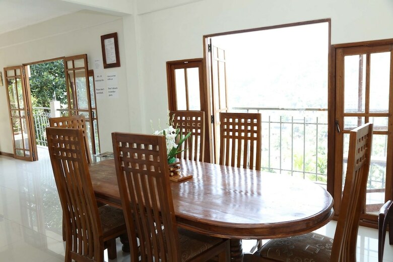 Hostal Unique View Hotel