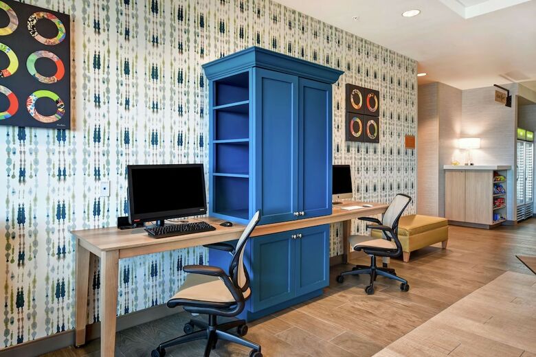 Hotel Home2 Suites By Hilton Victorville