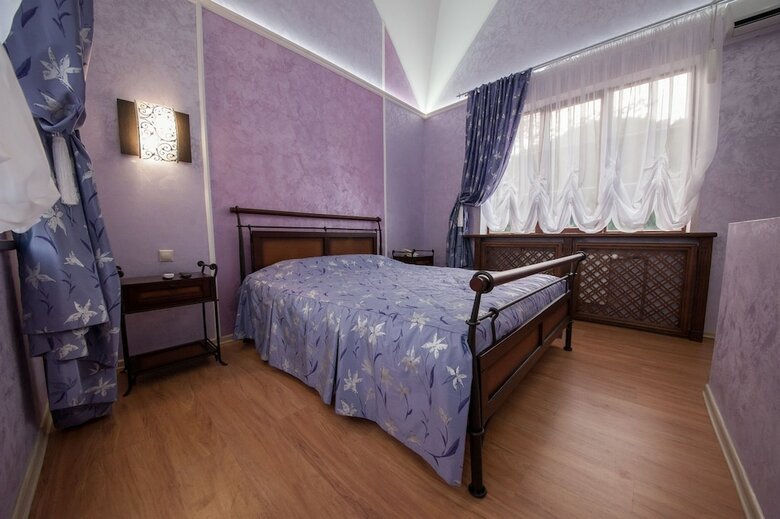 Abago Mountain Hotel