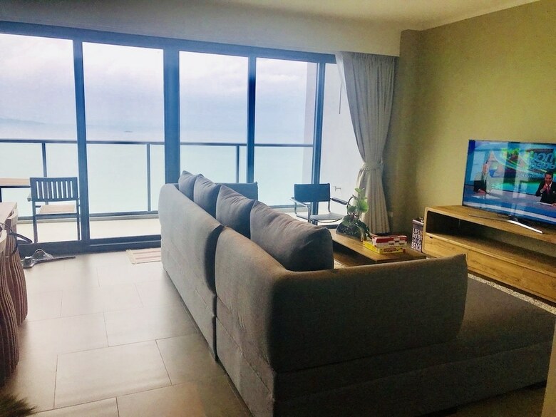Zire Wongamat Pattaya By M-property