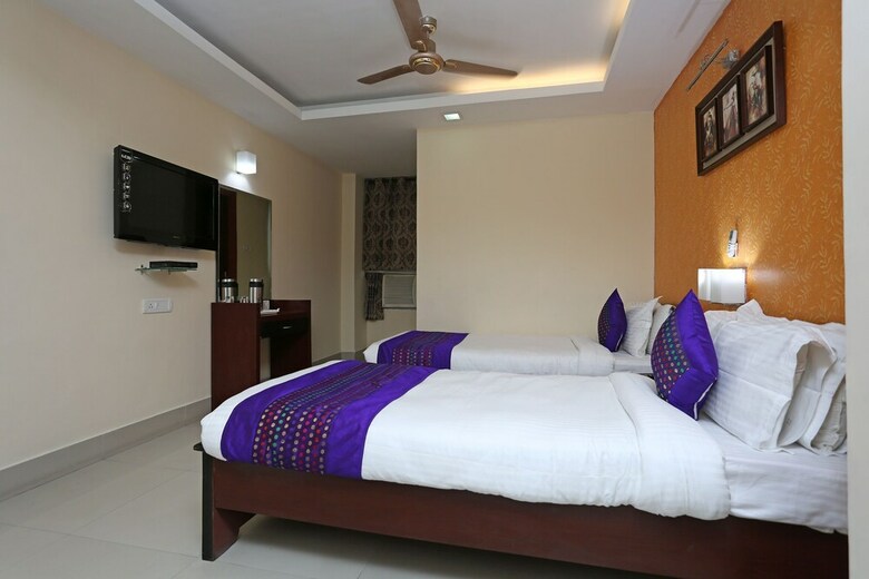 Hotel Oyo 3049 Near Railway Station