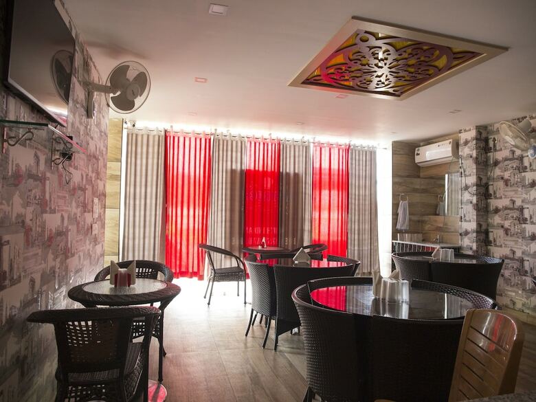 Oyo 5005 Shree Anaya Boutique Hotel