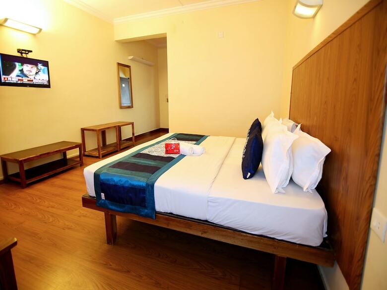 Oyo 2887 Hotel Sn International