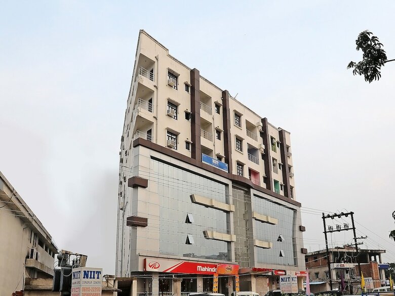 Oyo 9675 Hotel Galaxy