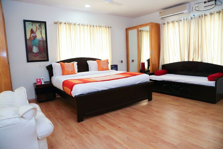 Hotel Oyo 8486 Near Railway Station