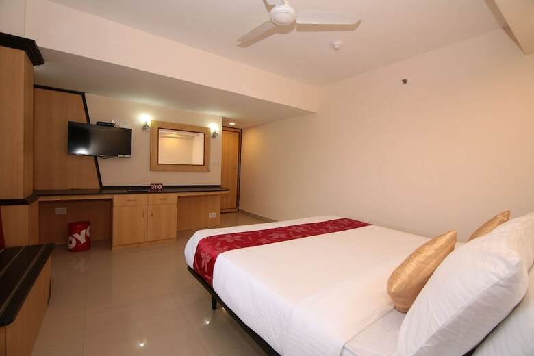 Hotel Oyo Flagship 084 Mg Road Trivandrum