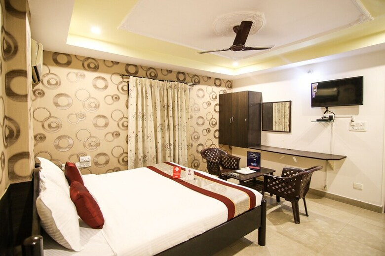 Hotel Oyo 9207 Chakri Guest House