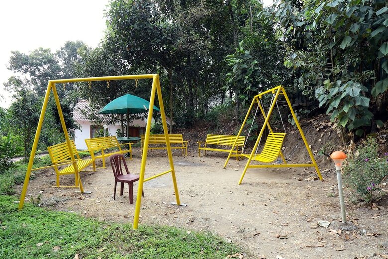 Hotel Oyo 10714 Grass Land Holidays