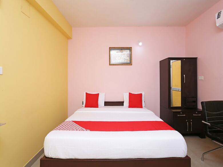 Hotel Oyo 10493 Near Patia