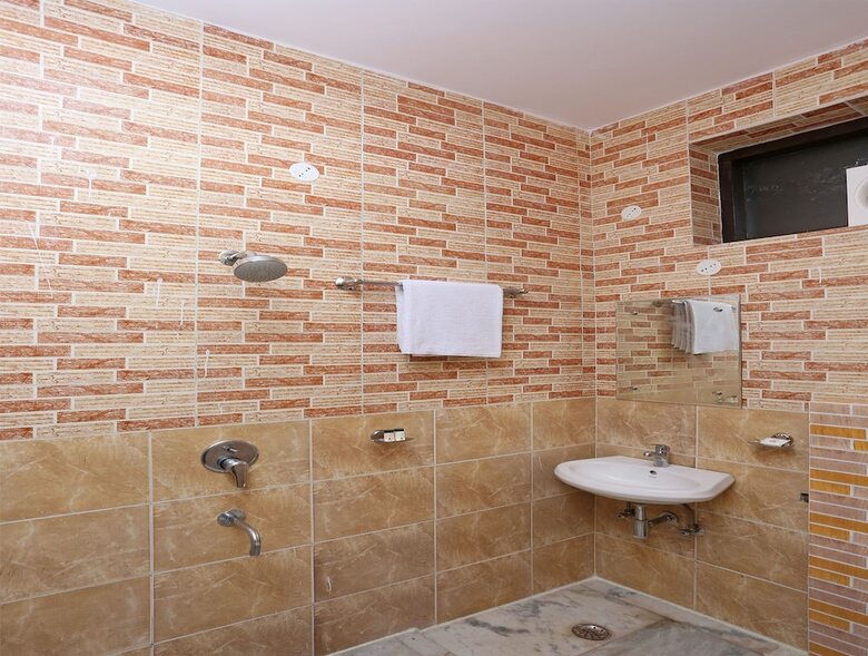 Hotel Oyo 10708 Mithila Spiritual Stay