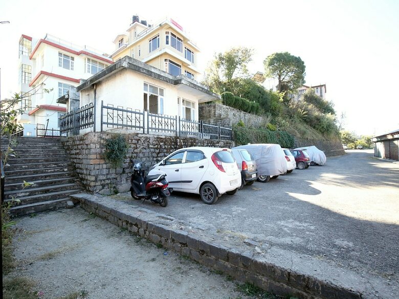Hotel Oyo 10310 Home 3bhk Shoghi