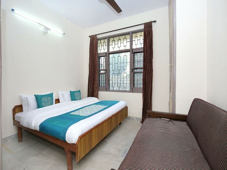 Hotel Oyo 10310 Home 3bhk Shoghi
