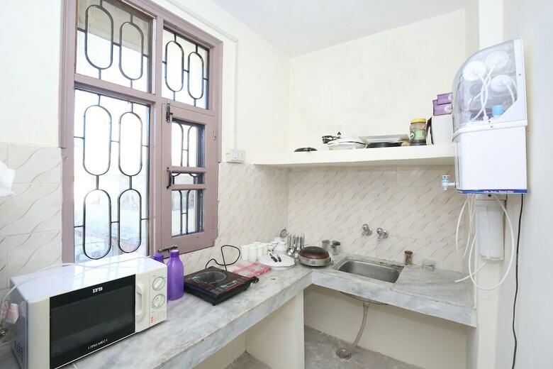 Hotel Oyo 10310 Home 3bhk Shoghi