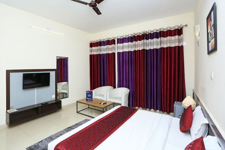 Hotel Oyo 9488 Istay Serenity Villa