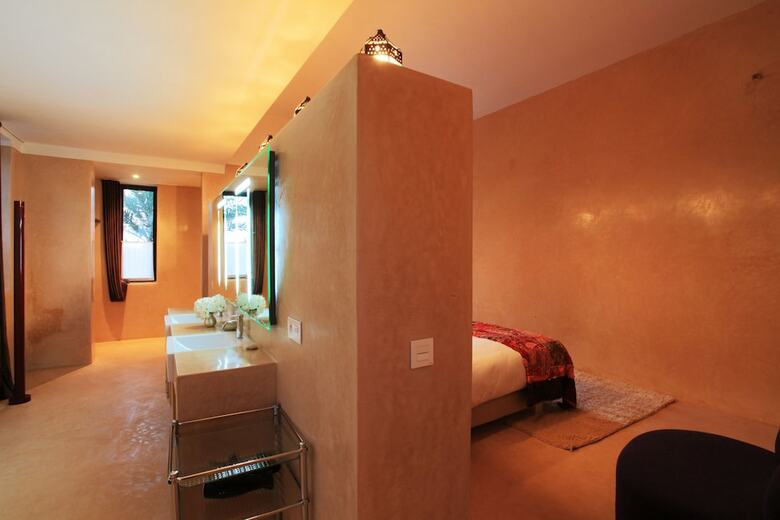Hotel Pavillon Terra Ababila