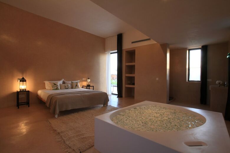 Hotel Pavillon Terra Ababila