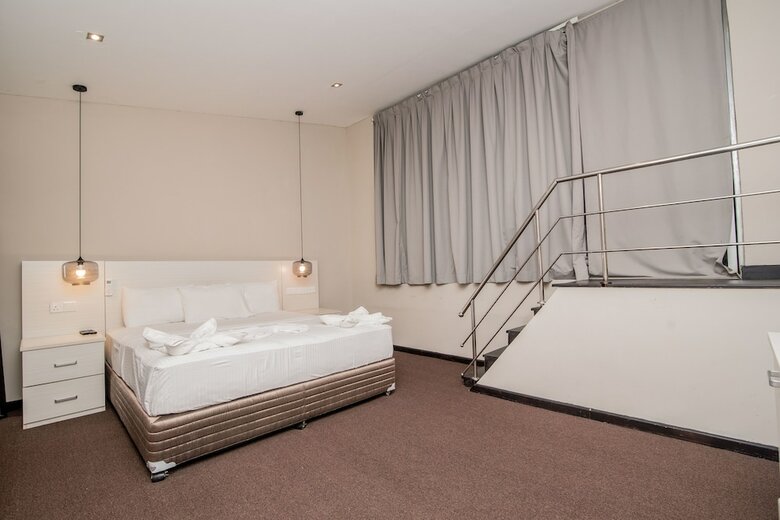 Hotel W Residence Kandy