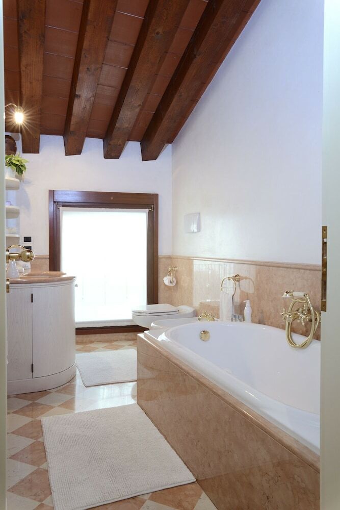 Apartment Deluxe Via Isola Di Mezzo