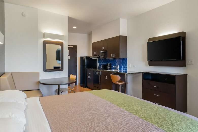 Aparthotel Studio 6 Buda, Tx