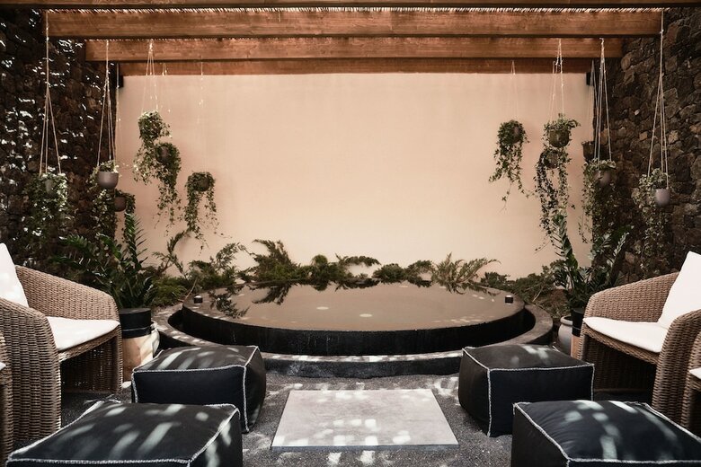 Istoria Hotel