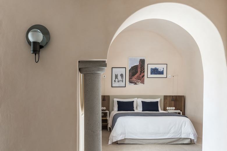 Istoria Hotel