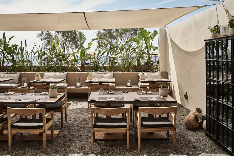 Istoria Hotel