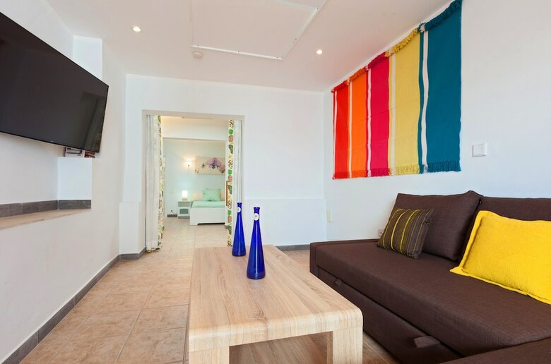 Villa Jessica Suites