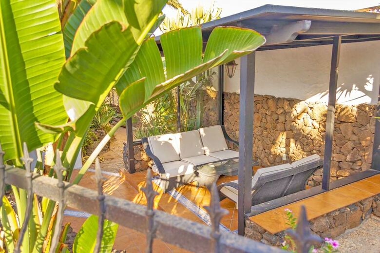 Villa Jessica Suites
