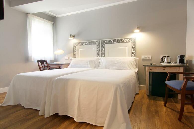 Hostal Los Casta�uelos