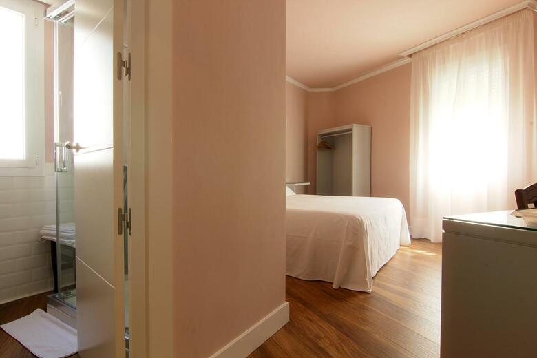 Hostal Los Casta�uelos