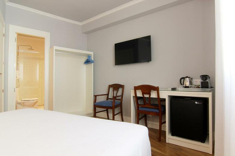 Hostal Los Casta�uelos