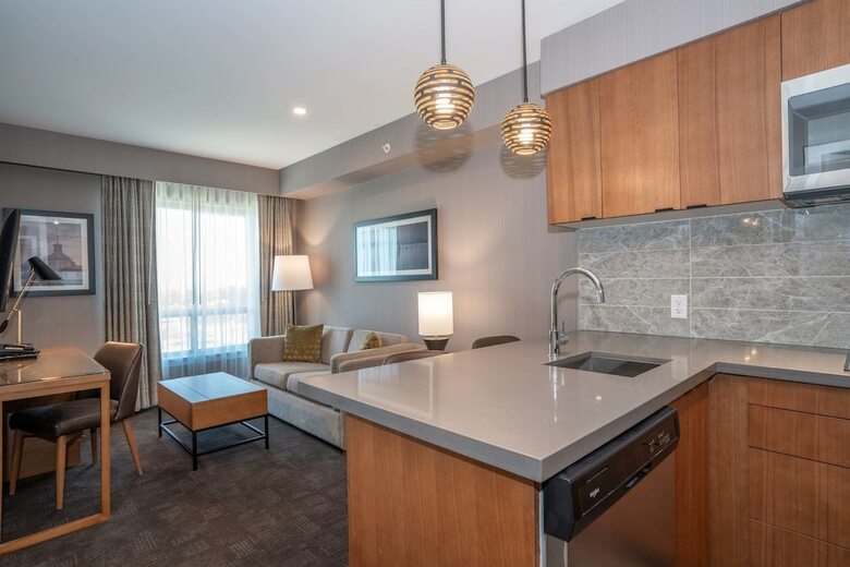 Sandman Hotel Hamilton