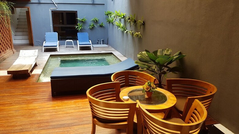 Hostal Kayun Hostel Downtown