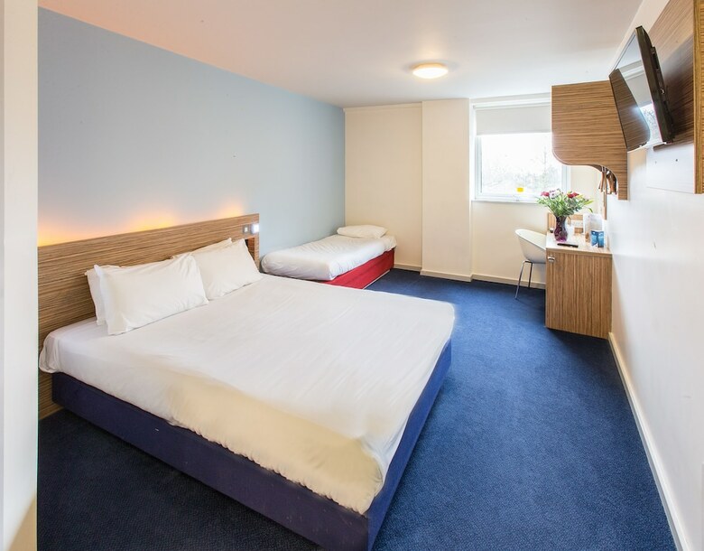 Hotel Redwings Lodge Wolverhampton
