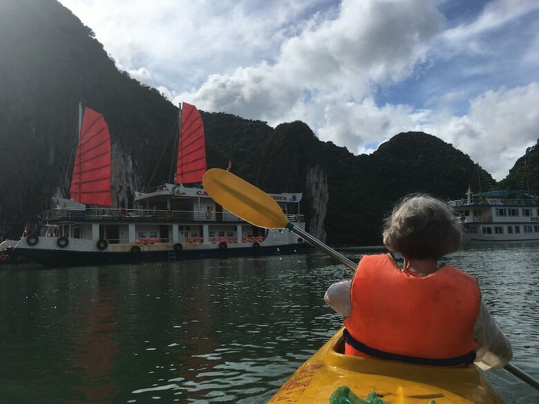 Cat Ba Sisters Cruise