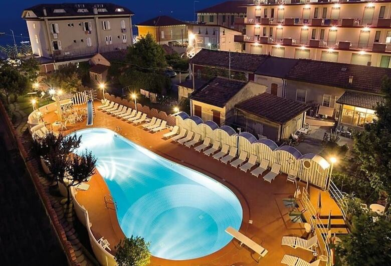 Hotel Rosalba Resort