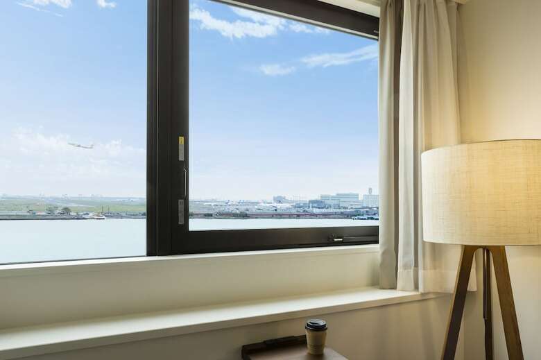 Kawasaki King Skyfront Tokyu Rei Hotel