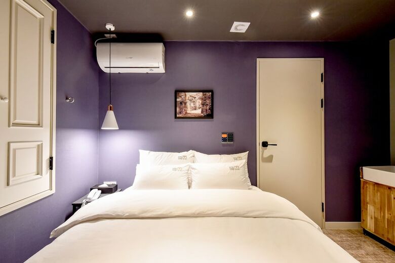 Hotel The M
