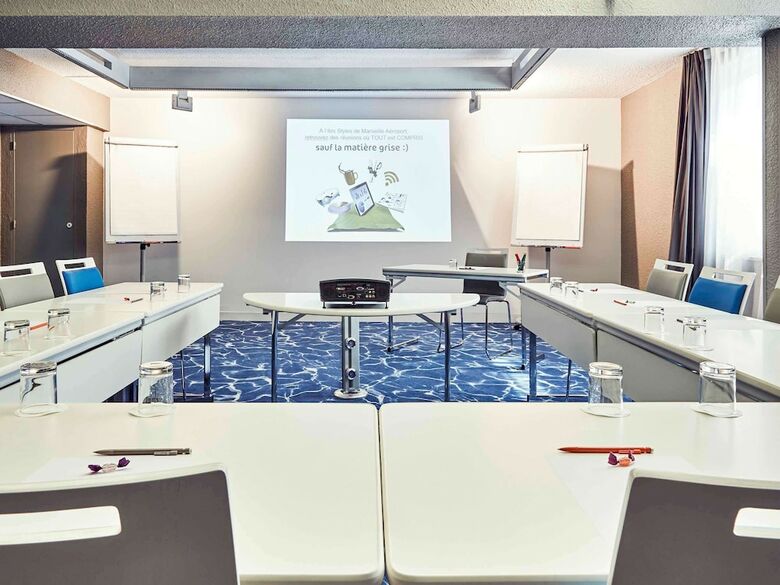 Hotel Ibis Styles Marseille Provence A�roport