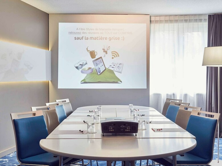 Hotel Ibis Styles Marseille Provence A�roport