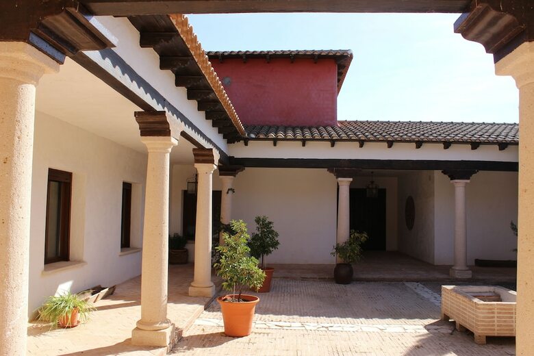 Casa Rural Los Mentideros