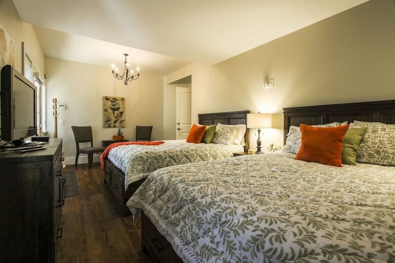 Kelowna Bed And Breakfast