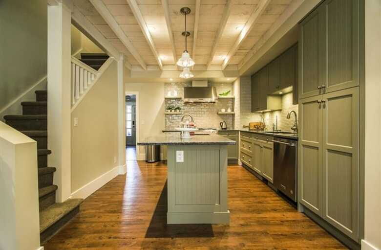 Kelowna Bed And Breakfast
