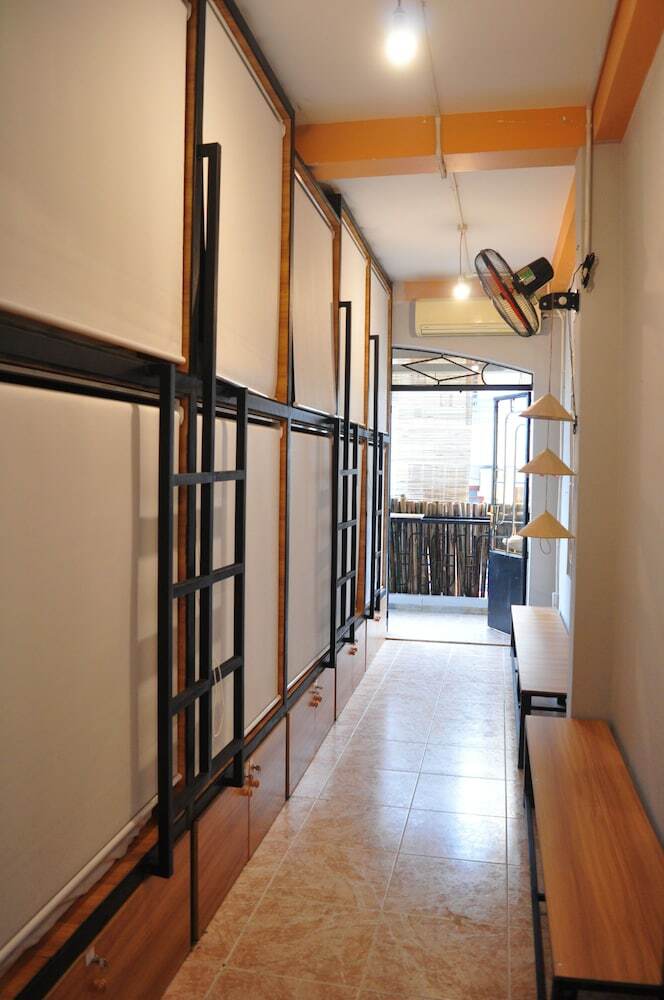 Hostal Village Hostel
