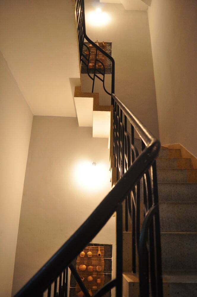 Hostal Village Hostel