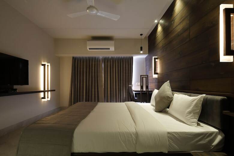 Hotel Carrefour